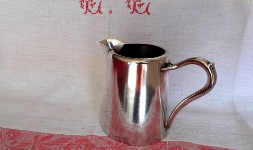 Pot lait métal argenté - à,