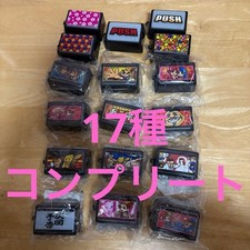 Mascotte bouton poussoir