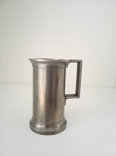 Pot étain - pot, en