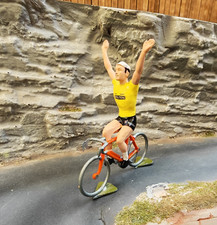 CYCLISTE vintage Roger Molteni