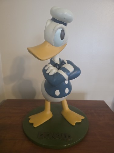 Disney direct resin - direct, donald