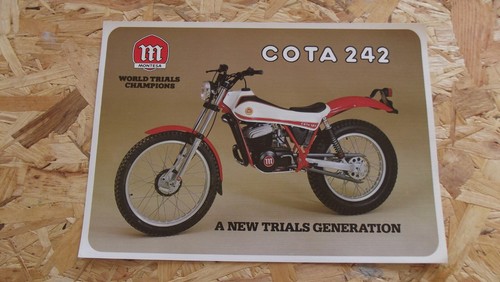 Catalogue brochure moto - catalogue,