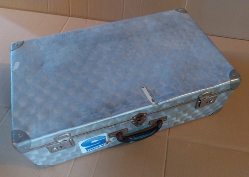 Ancienne valise métal - ,