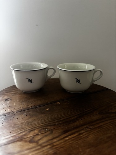 Ensemble deux tasses à - ensemble,