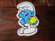 AUTOCOLLANT  SCHTROUMPF GOURMAND ANNEE 1978