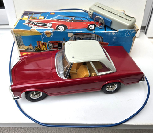 Mercedes gama 230 - 230, sl
