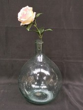 Ancienne Dame Jeanne , Vase