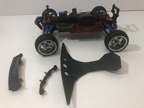 Traxxas revo with tons - with,