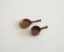 PLAYMOBIL (1453) DISHES - copper kitchen stove & pan 1900 or modern
