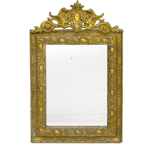 Miroir ancien avec fronton