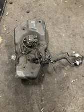 Réservoir AdBlue Mercedes-Benz ML 250 CDI W166 1664706001