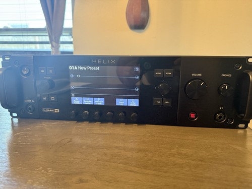 Line helix rack guitar - 6,