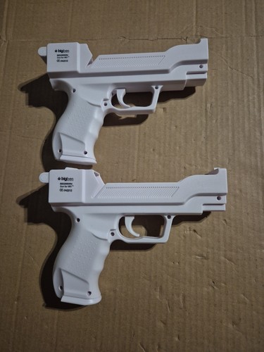 Lot pistolets pour - de, 2