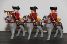 Playmobil. 3 Cavaliers