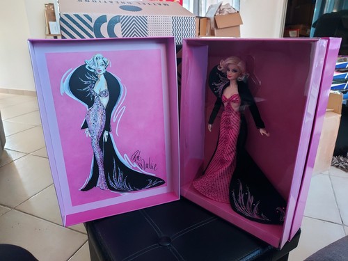 Barbie pink glamor bob mackie - pink,
