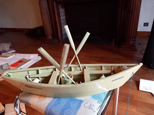 Petite maquette barque - de,