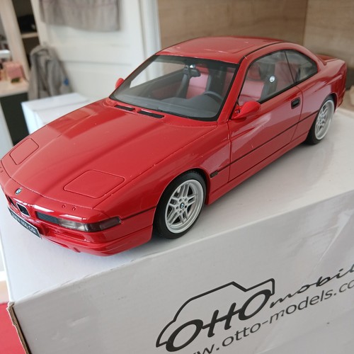 Bmw 850 csi ottomobile 18 - 850, 1/18