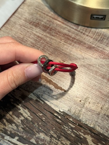 Cartier love bracelet three - love,