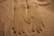 ADORABLE ANTIQUE GLOVES - 50 YEARS
