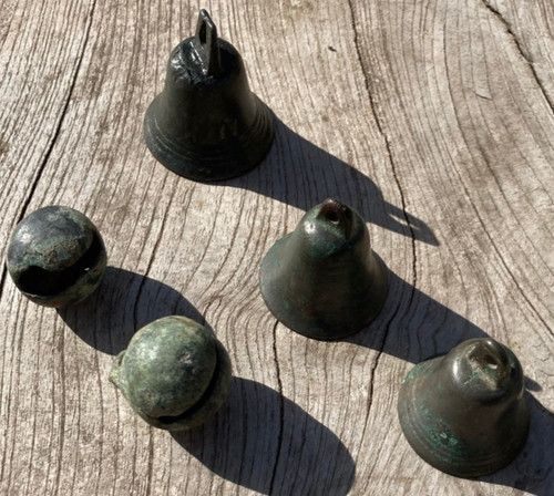 Lot petites cloches et - de, 3