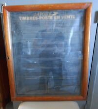 ANCIENNE VITRINE MURALE EN