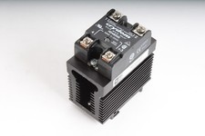 Relais À État Solide Crydom HD4850G Avec HBC-50HDA-Z