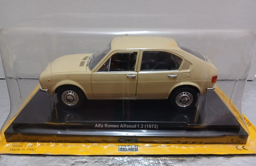 Voiture métal moulé - voiture, alfa