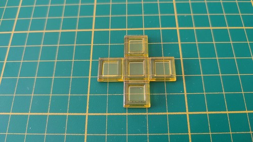 Polyominos jaune pentomino - , x