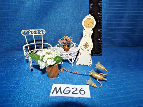 Vintage dollhouse doll house - dollhouse,
