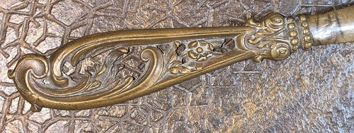 Coupe papier bronze - en,