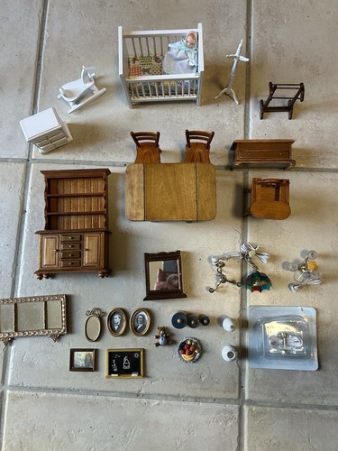 Meuble ancien miniature - ancien,