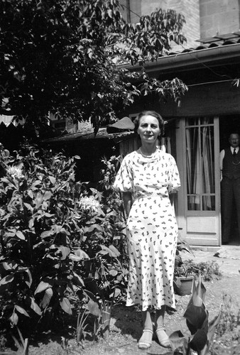 Couple man woman garden door - ,