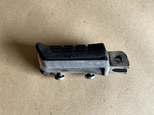 Cale pied avant droit honda - cale-pied,