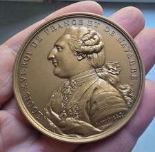 Médaille Louis XVI, départ
