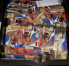 Reste de lot liquidation d'entreprise 500 cartes souvenirs en cristal Swarovski Bavière  