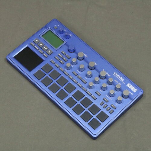Synthétiseur groovebox korg - groovebox,