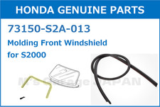 Moulure de pare-brise avant