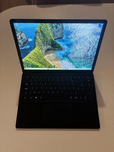 Microsoft surface laptop - surface,