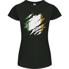 Déchiré Irlande Drapeau st