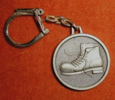 CREBEC VILLERUPT 54 shoe embrodequin hiking shoe key ring key ring 