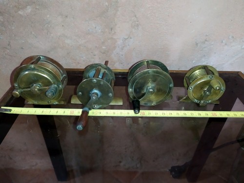 Lot moulinets ancien en - de,