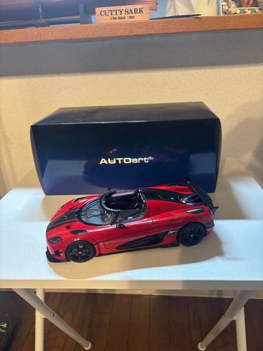 Autoart koenigsegg agera - autoart,