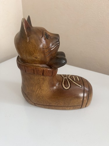 Petit chat sculpté bois - sculpté,