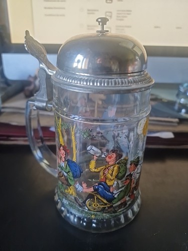 Ancienne chope bière avec - ancienne,