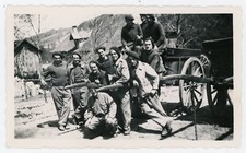 PHOTO snapshot amateur, military arm cart beret alpine hunter
