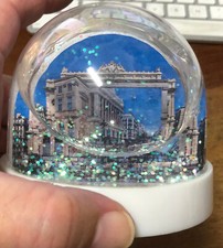 13 MARSEILLE BOULE DE NEIGE