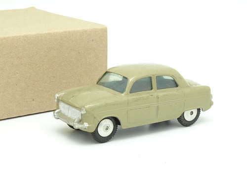 Corgi toys ford consul - -,