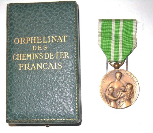 Medaille orphelinat des - medaille,