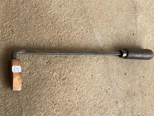 Old tool outil - tool, /