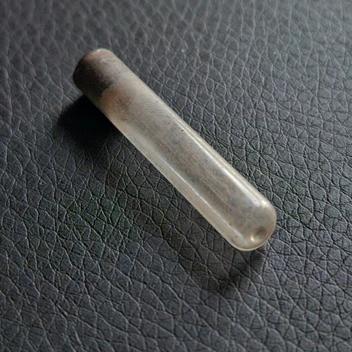 Petit tube essai miniature - petit, a